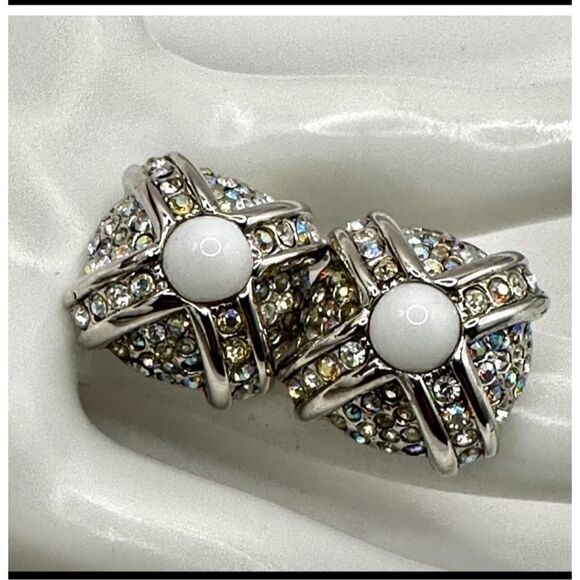 St. John silver tone and white square clip on earrings - Picture 10 of 10